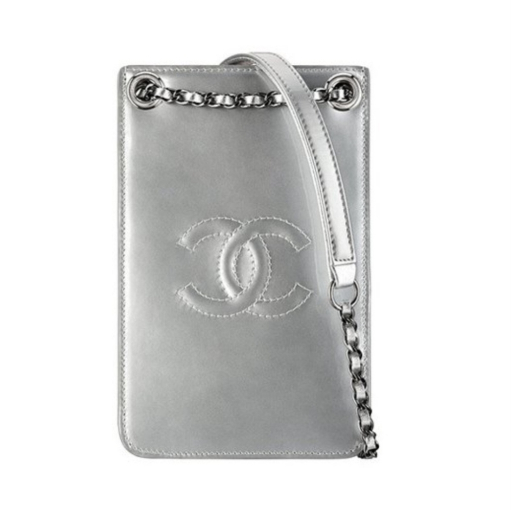 Chanel Silver Patent CC Crossbody phone holder Ruthenium hardware - Picture 1 of 12